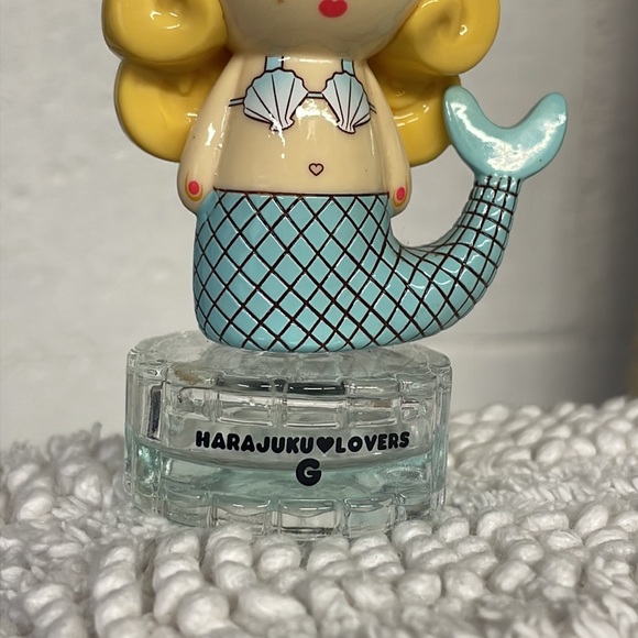 Set of 6 Harajuku Lovers fragance bottles - Picture 9 of 14